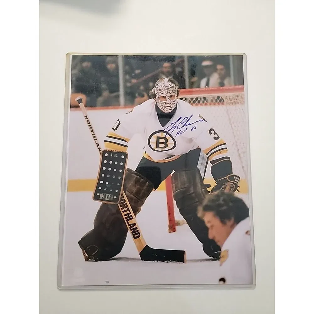 Gerry Cheevers Autographed 11x14 Photo In‎ Hard Top Loader